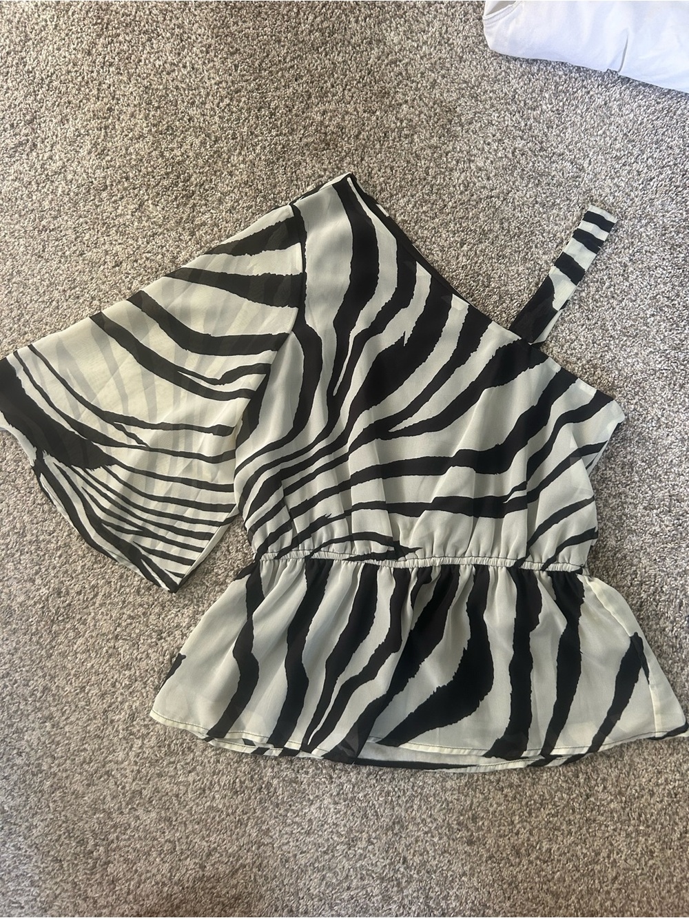 Adiva One-Shoulder Zebra Peplum Top - Black and White